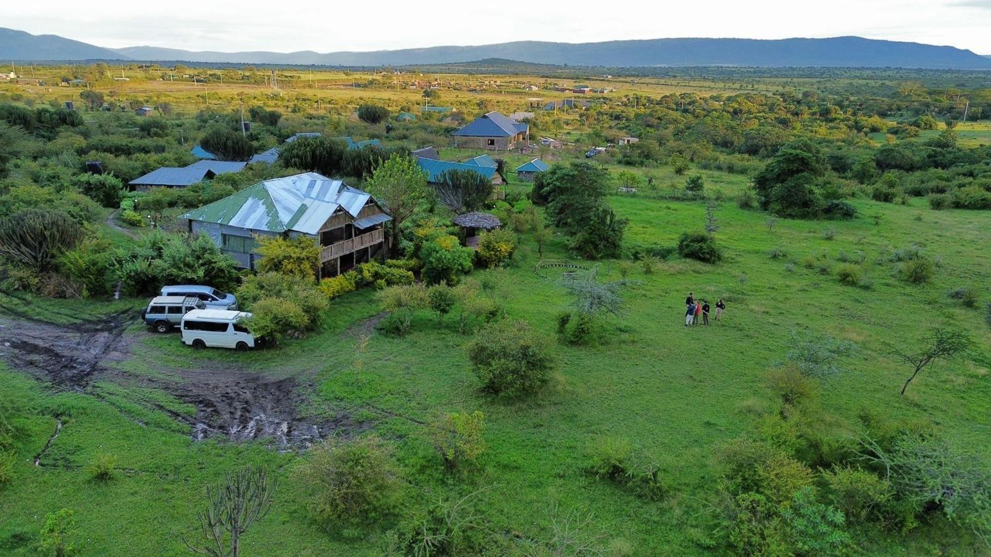 Eco Mara Forest Camp Ololaimutiek Buitenkant foto